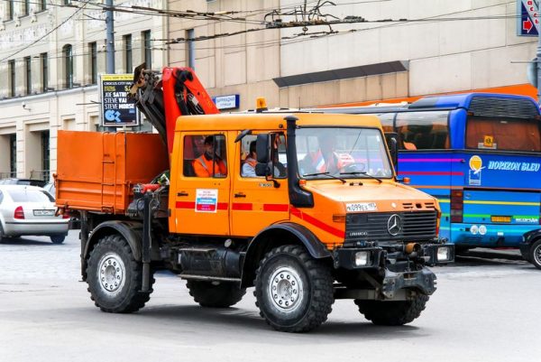 camion unimog doka u1650